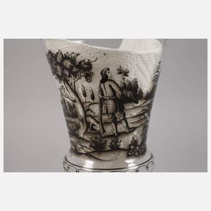 Deckelpokal mit Schwarztlotmalerei