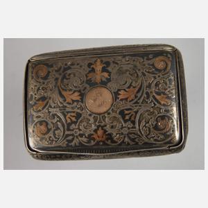 Silberdose mit Goldeinlagen und Adelskrone