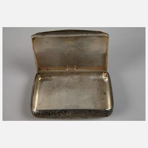 Silberdose mit Goldeinlagen und Adelskrone