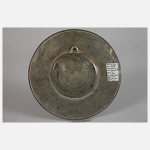 Nürnberger Reliefzinnteller