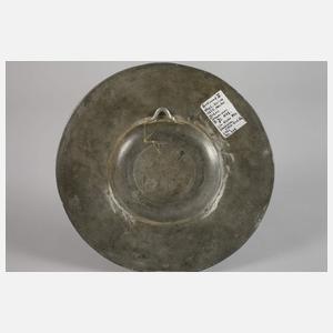 Nürnberger Reliefzinnteller