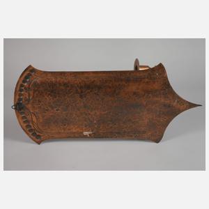 Wandspiegel mit zwei Kerzenhaltern