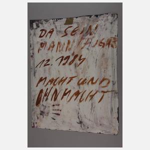 Arno Backhaus, Figur im dunklen Raum