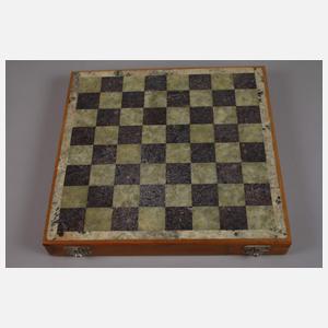 Schachspiel Steinschnitzerei