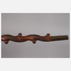 Geschnitzter Spazierstock