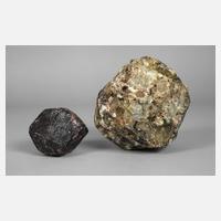 Zwei Granatkristalle111