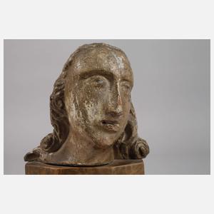 Figürliche Schnitzerei