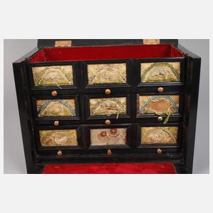 Schmuckschatulle im Renaissancestil