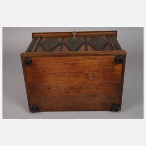 Intarsierte Schatulle