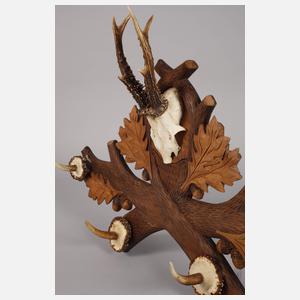 Jagdliche Wandgarderobe