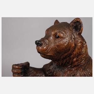 Figürliche Schnitzerei