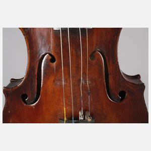 Violine im Etui