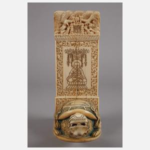 Miniaturstele aus Elfenbein