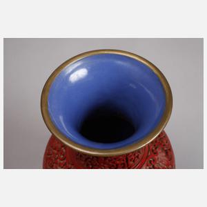 Paar Vasen Lackschnitzerei