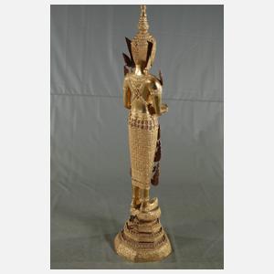 Große Buddhaplastik