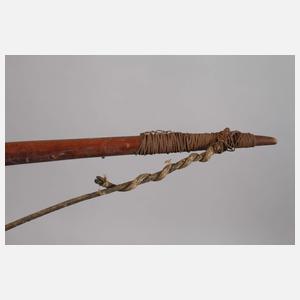 Zwei Bögen mit Köcher