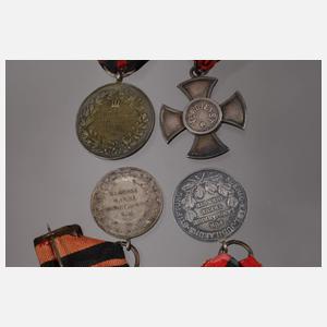 Acht Orden und Medaillen Württemberg