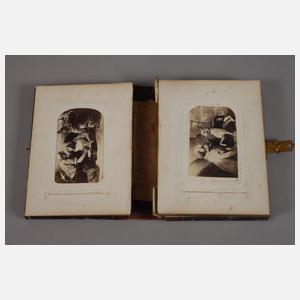 Drei historische Fotoalben