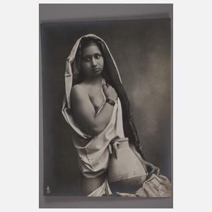 Vier orientalische Aktfotos