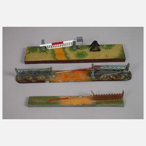 Konvolut Eisenbahnzubehör mit Schlepptenderlok