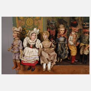 Kulissentheater mit Marionetten