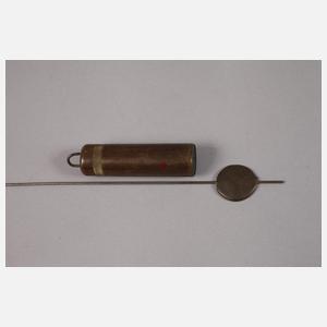 Vier kleine Porzellanschilderuhren