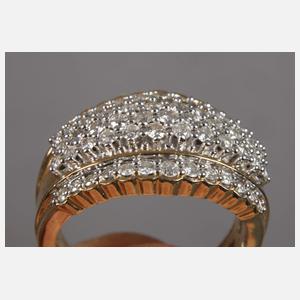 Damenring mit Brillanten