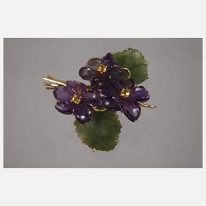 Brosche als Veilchenstrauß