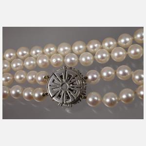 Perlenkette mit Brillantschließe