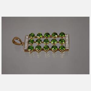 Schmuckanhänger mit Granat