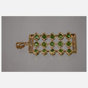 Schmuckanhänger mit Granat