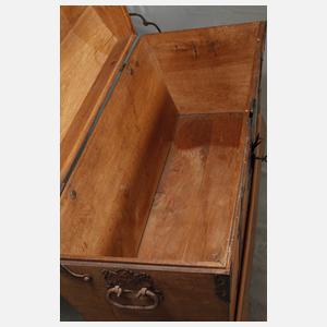 Runddeckeltruhe Barock