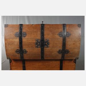 Runddeckeltruhe Barock