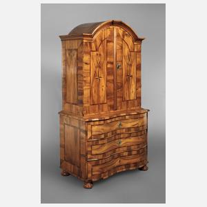 Barocke Aufsatzkommode