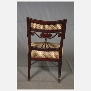 Klassizistischer Armlehnstuhl