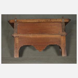 Kleines Gründerzeitregal