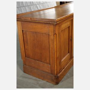 Großer Komturschreibtisch