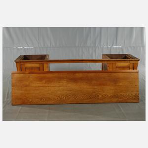 Großer Komturschreibtisch