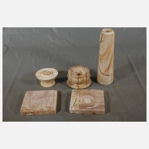 Große Steingusssäule