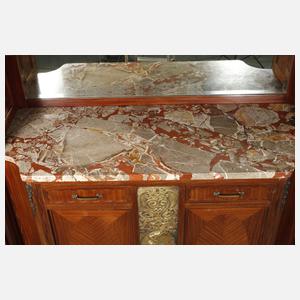 Außergewöhnliches Jugendstilbuffet