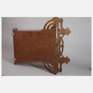 Jugendstil-Wandschrank