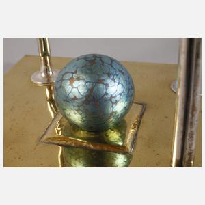 Übergroßer Tafelaufsatz mit Loetz Glasornament