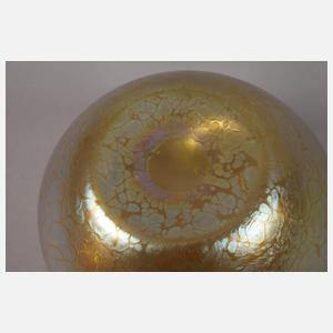 Loetz Wwe. Vase mit gekniffenem Rand