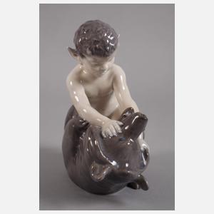 Kopenhagen "Faun mit Bär spielend"