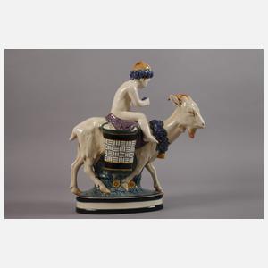 Karlsruher Majolika Tafelaufsatz "Ziegenreiter"