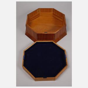 Außergewöhnliche Schatulle