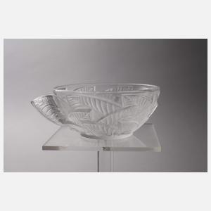 Zwölf Tassen René Lalique