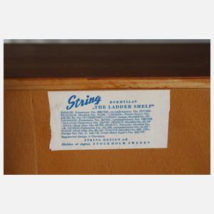 Großes Wandregal String