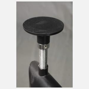 Le Courbusier Esstisch