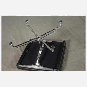 Charles & Ray Eames Soft-Pad-Chair